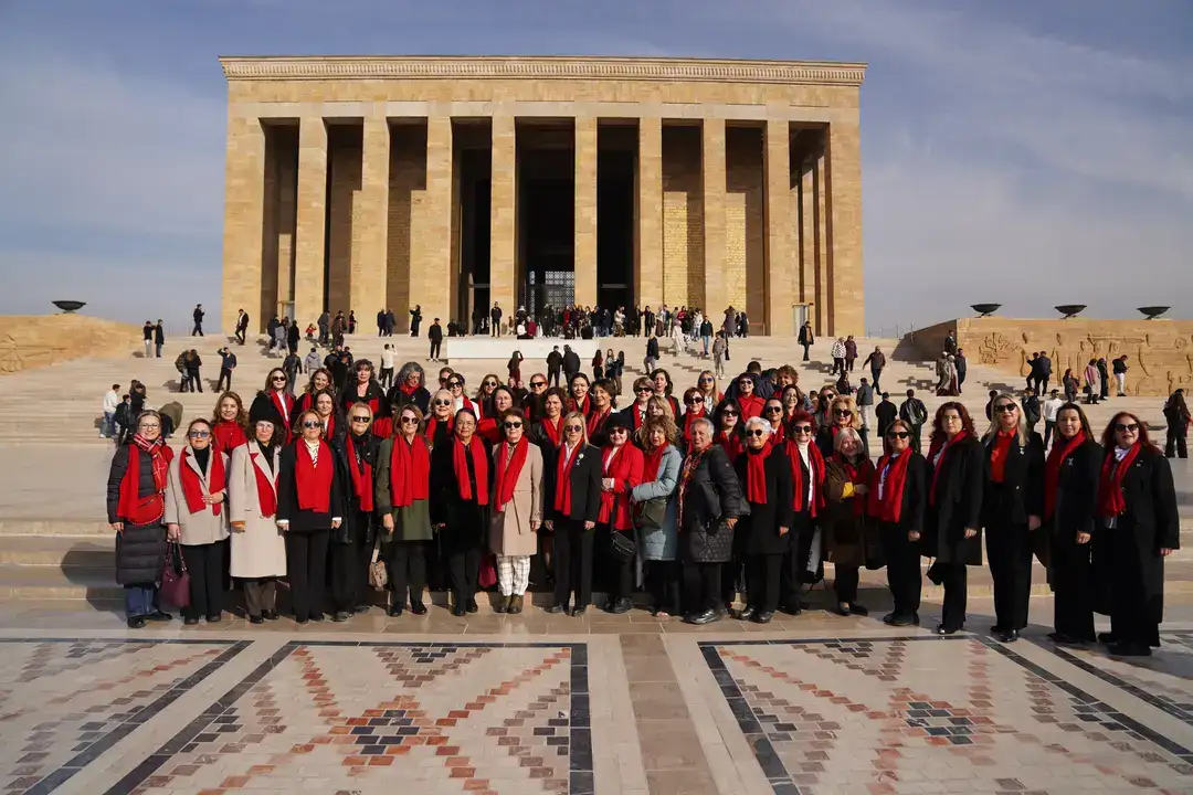 TÜKD 76. Yıl Dönümünde ATA’nın Huzurunda 14